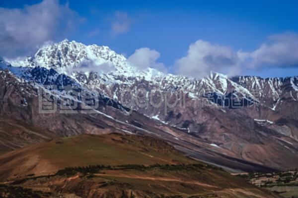 喀喇昆仑山脉与昆仑山脉 地理与文化的交融